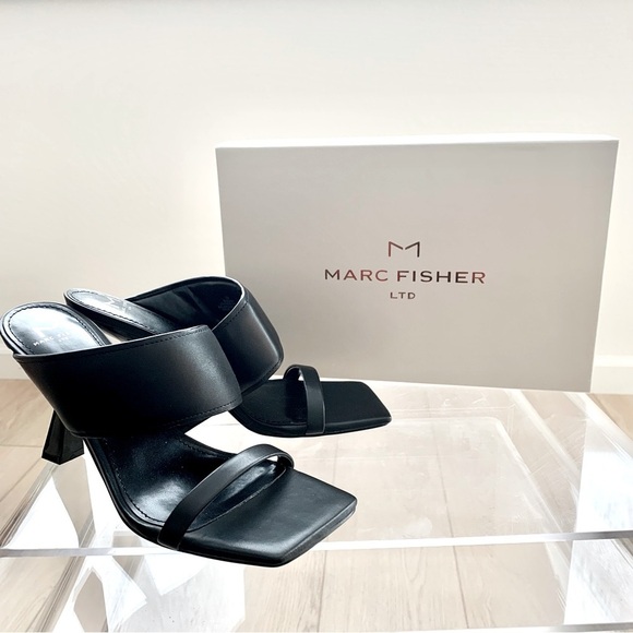 Marc Fisher Black Leather Deann Sculptural Mules Slip on High Heeled Sandals - Picture 1 of 9